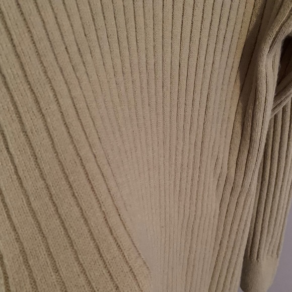 Uniqlo Ribbed Wool Blend Dress - Picture 3 of 5